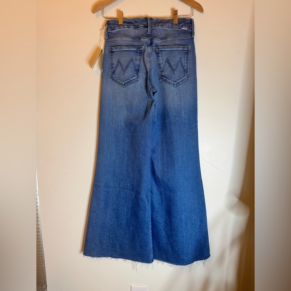 MOTHER The Roller Fray, NWT, Size 24, color: Work Hard Play Hard - Picture 8 of 14